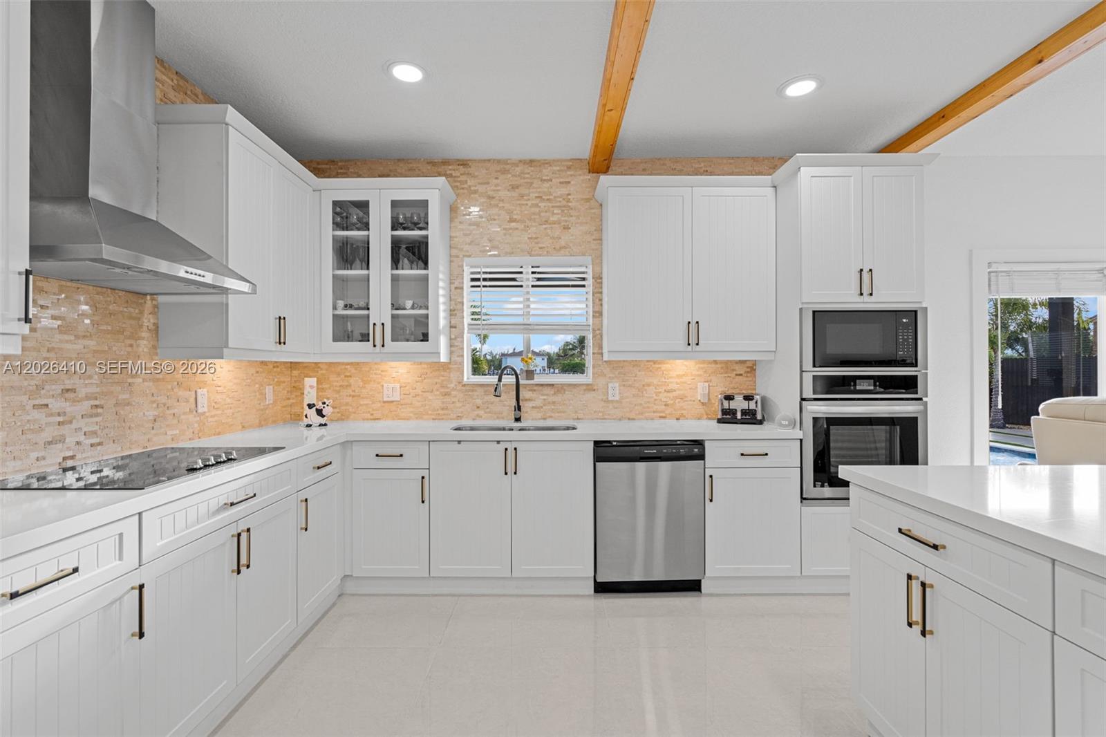 EFM ESTATES SECTIONS TWO - Residential