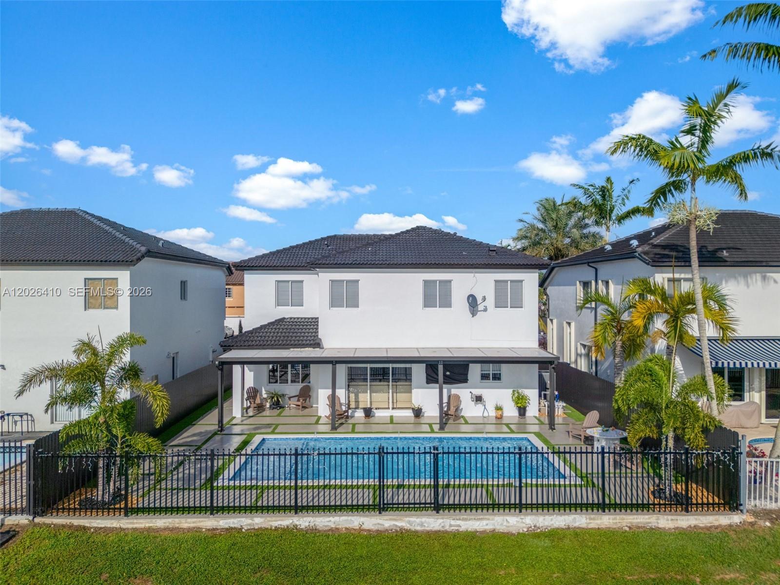 EFM ESTATES SECTIONS TWO - Residential