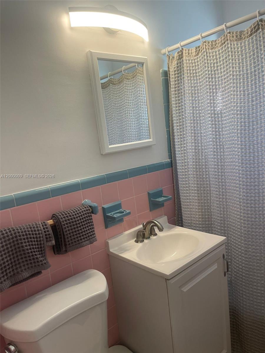 HOLLYWOOD BEACH FIRST ADD - Residential Income