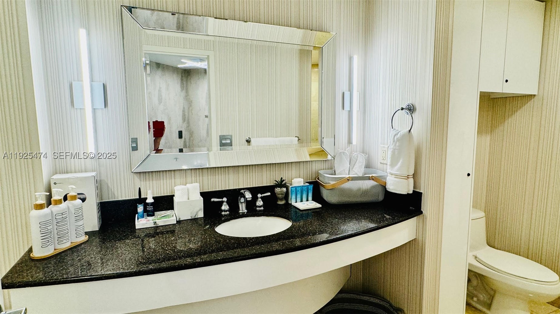 TRUMP INTERNATIONAL SONES - Residential
