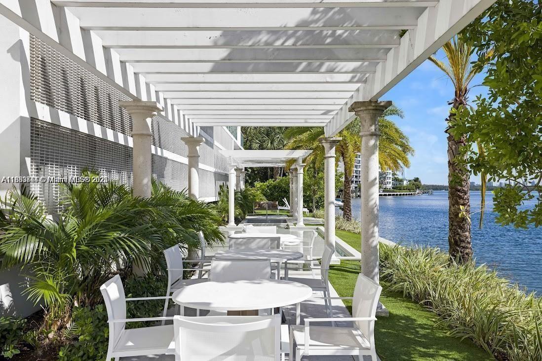BAY HARBOUR ISLAND - Residential