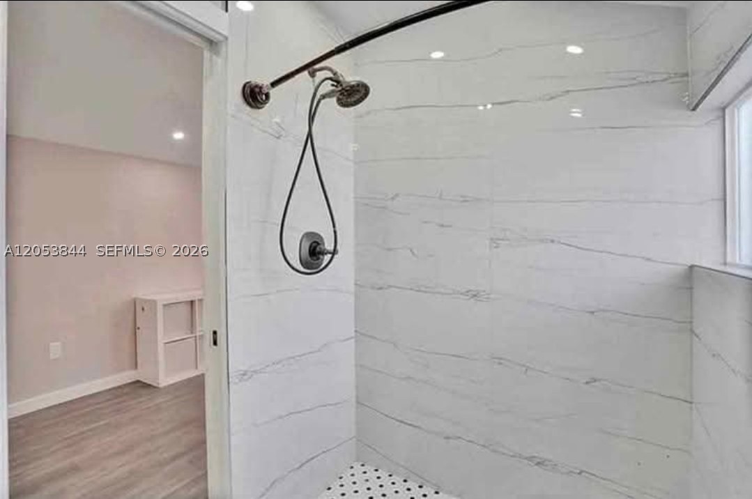 PINE BEACH - Residential Lease
