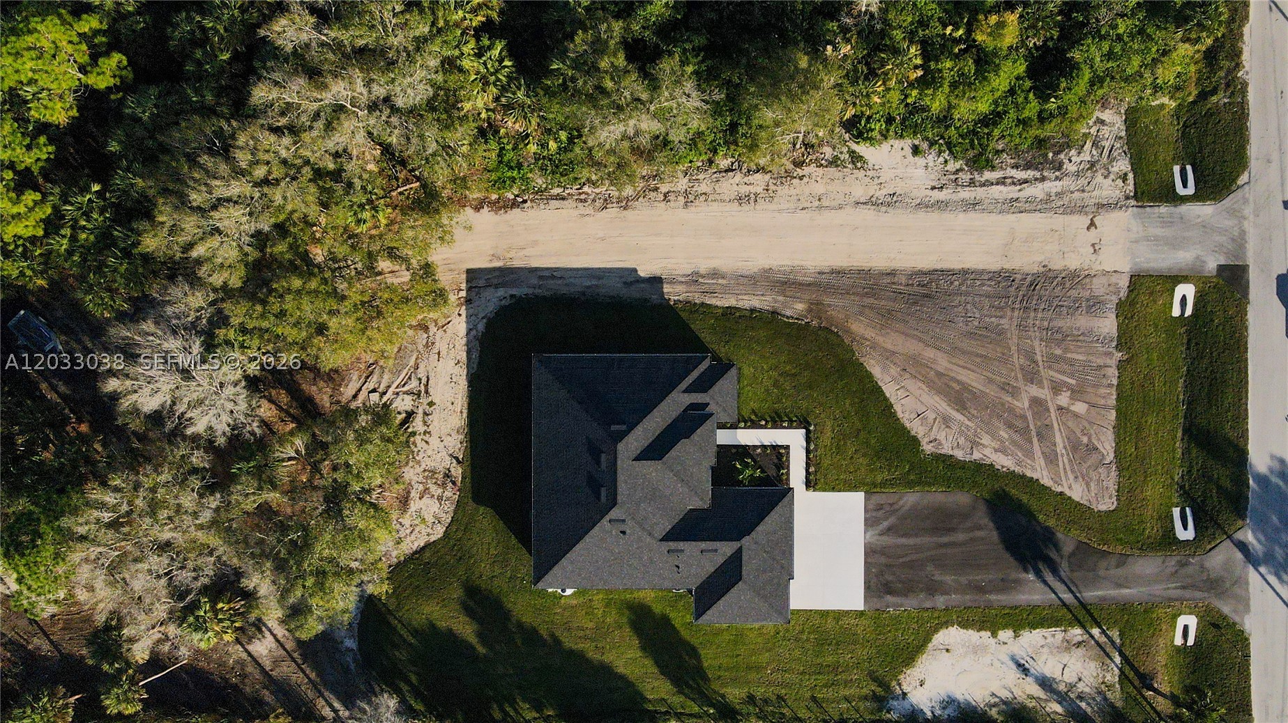GOLDEN GATE ESTATES - Residential