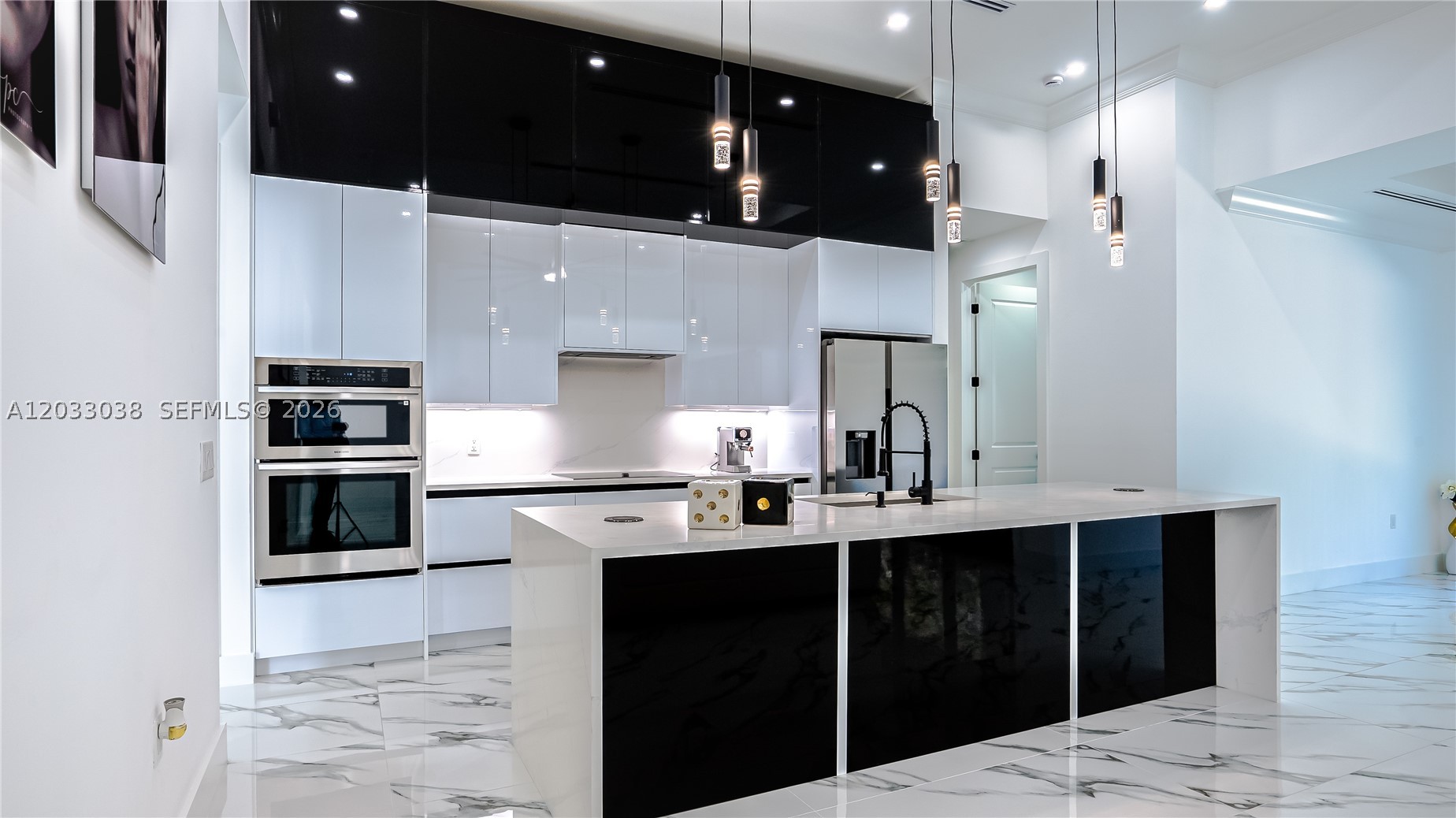 GOLDEN GATE ESTATES - Residential