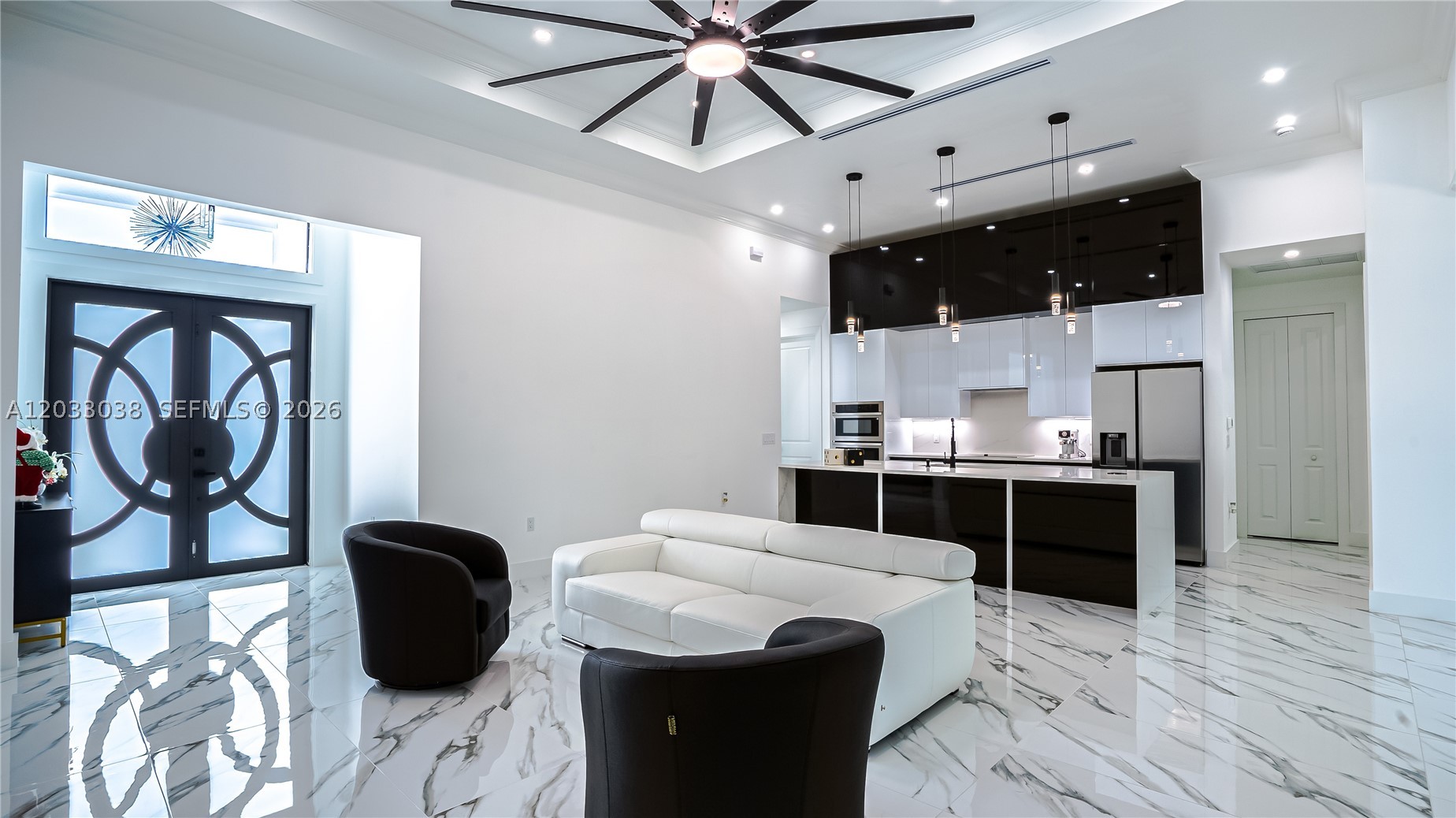 GOLDEN GATE ESTATES - Residential