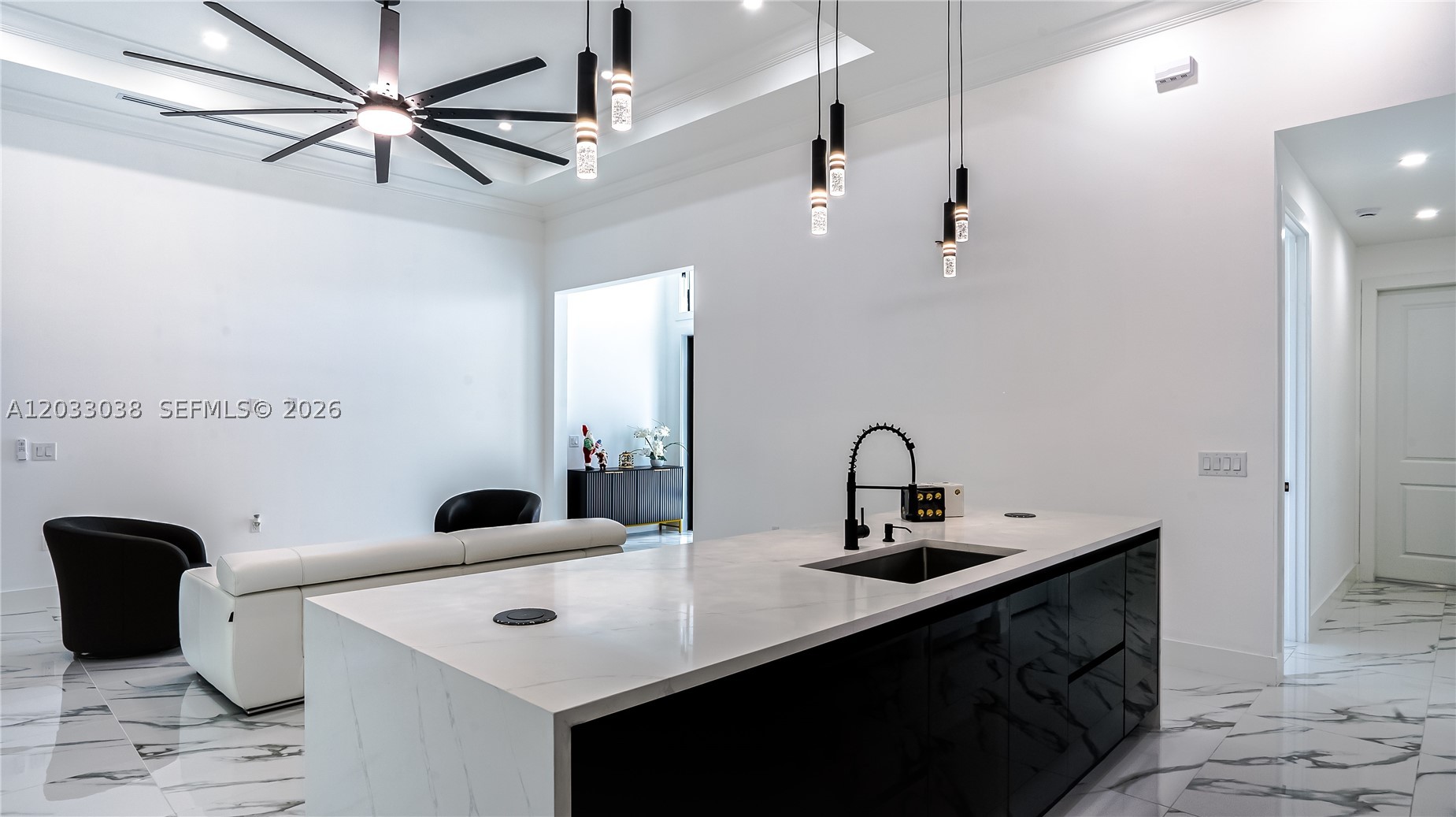 GOLDEN GATE ESTATES - Residential