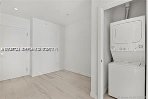 GRAN PARAISO - Residential Lease