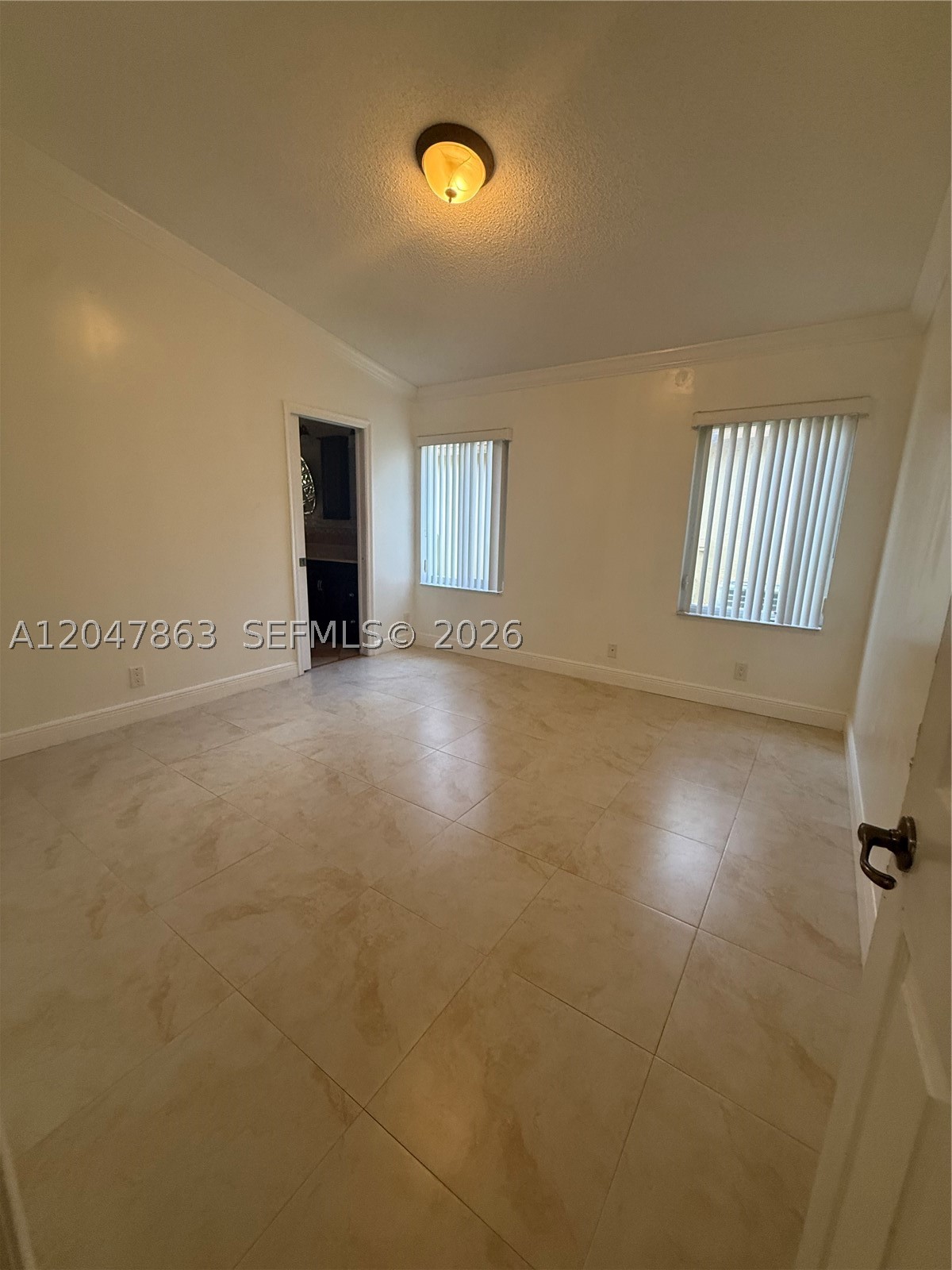 CHAPEL TRAIL II - Residential Lease