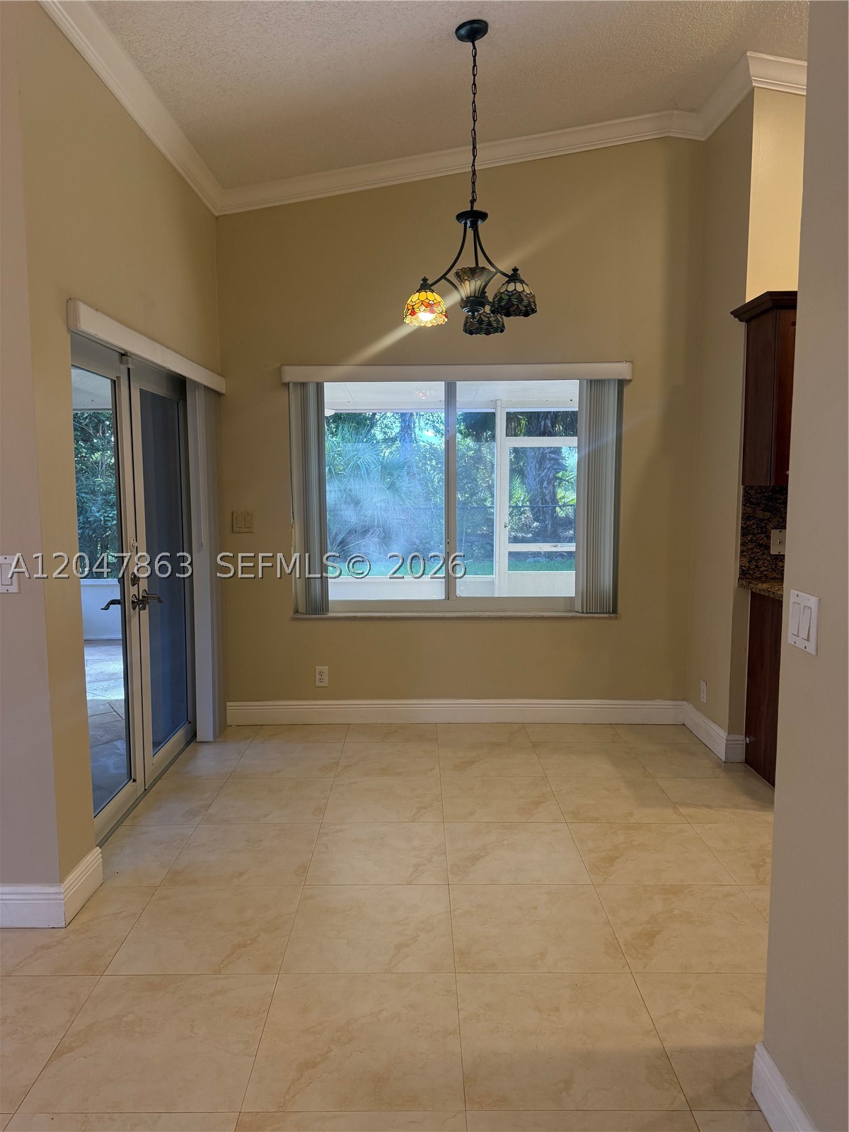 CHAPEL TRAIL II - Residential Lease