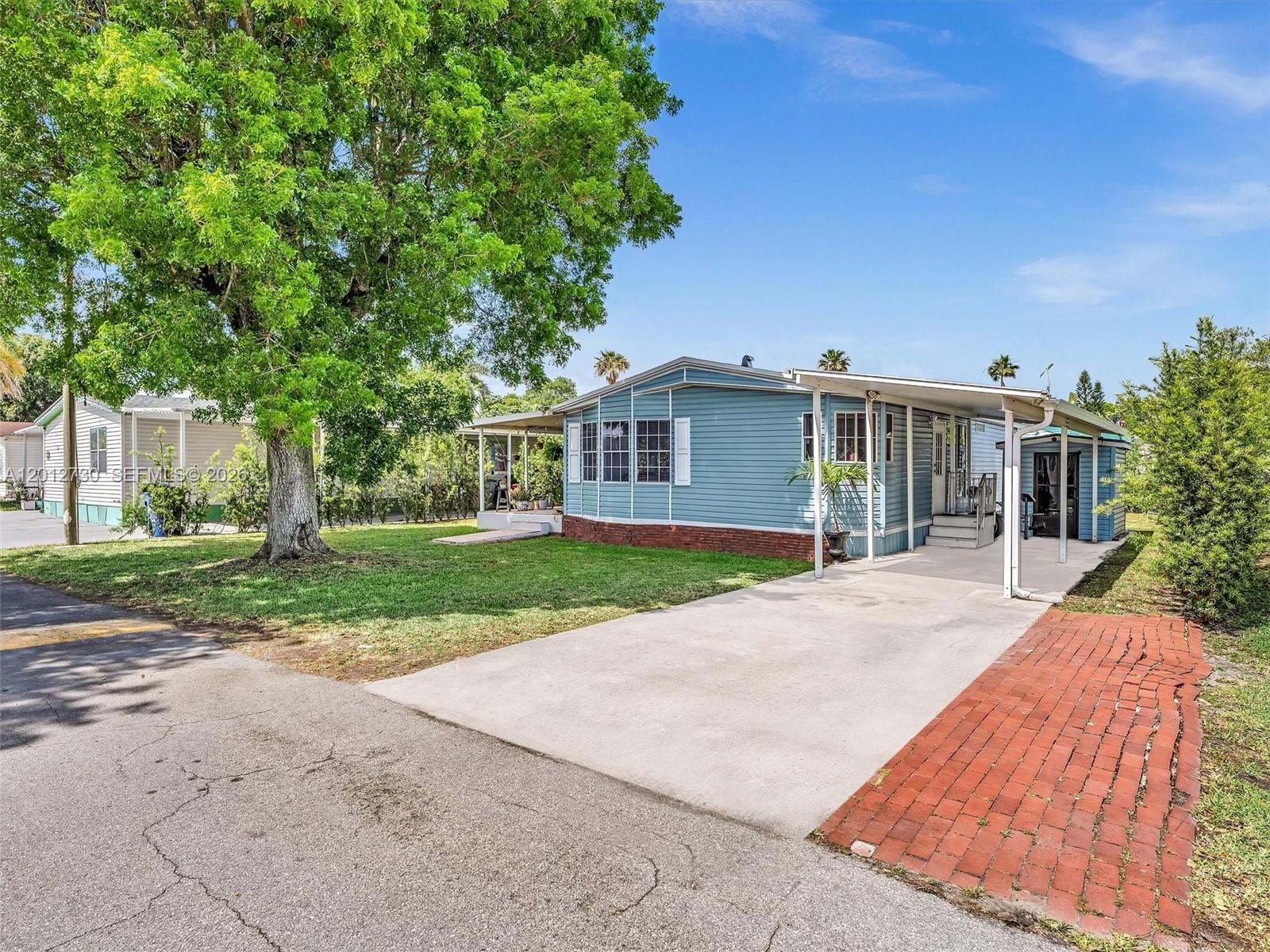 AMERICANA VILLAGE CONDO - Residential