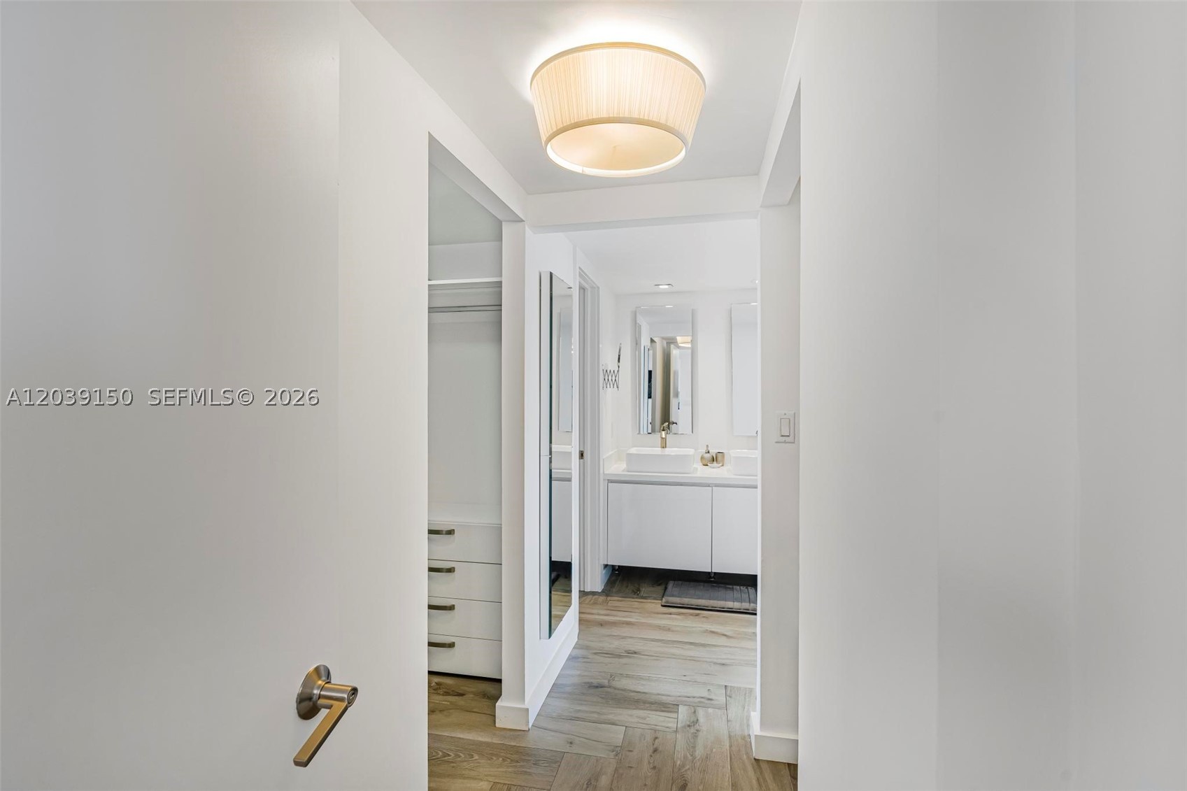 JOCKEY CLUB CONDO - Residential