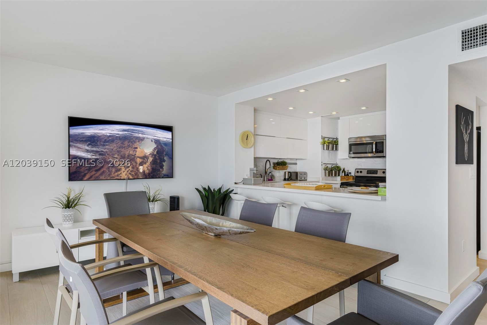 JOCKEY CLUB CONDO - Residential