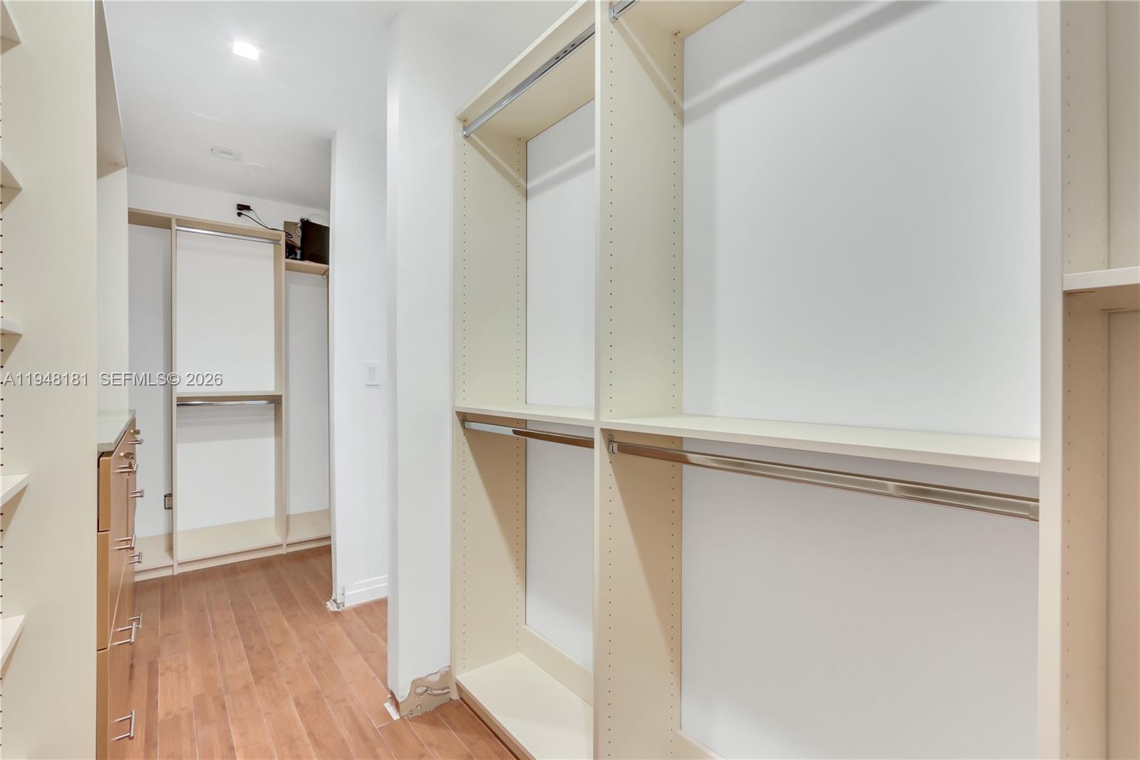 JOCKEY CLUB III CONDO - Residential
