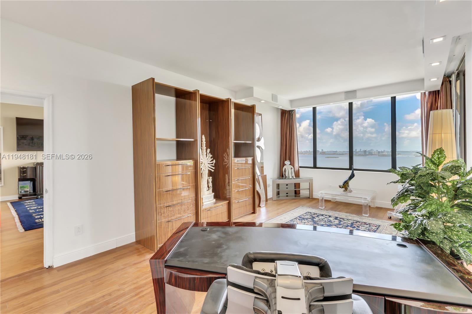 JOCKEY CLUB III CONDO - Residential