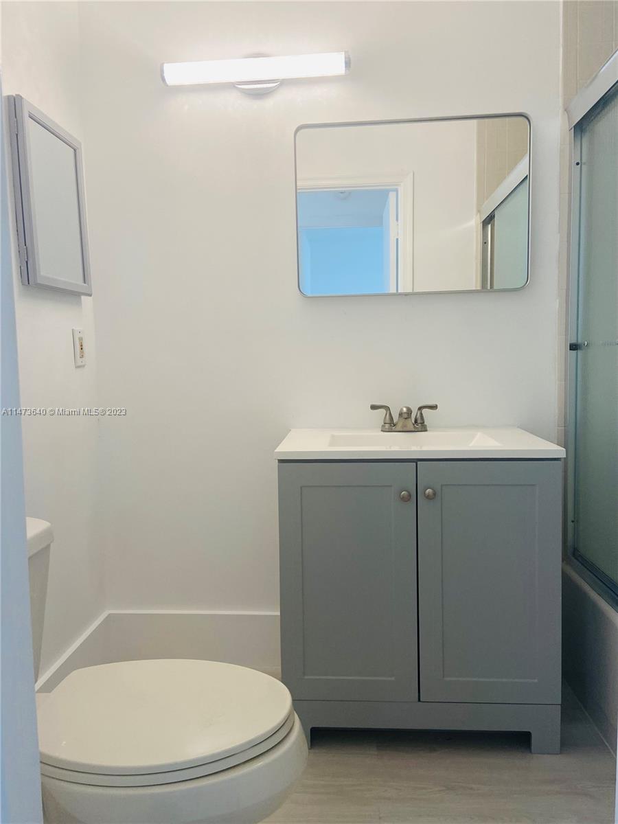 LINCOLN SQUARE CONDO - Residential Lease