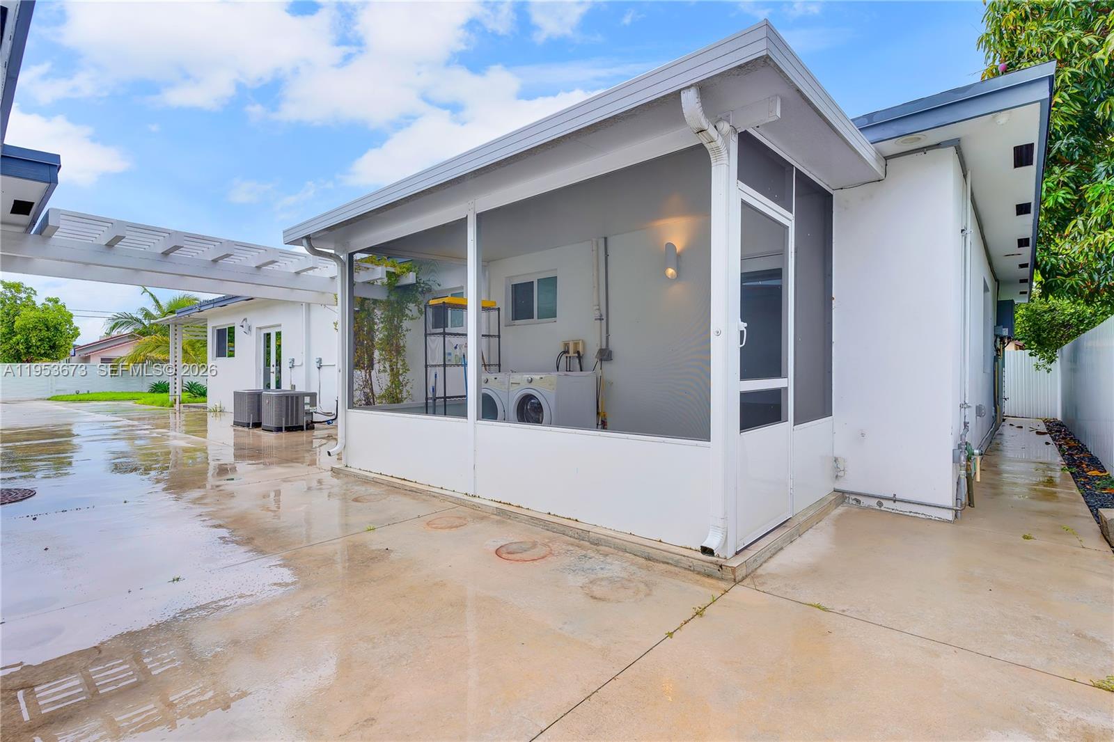GLENROYAL SUB - Residential
