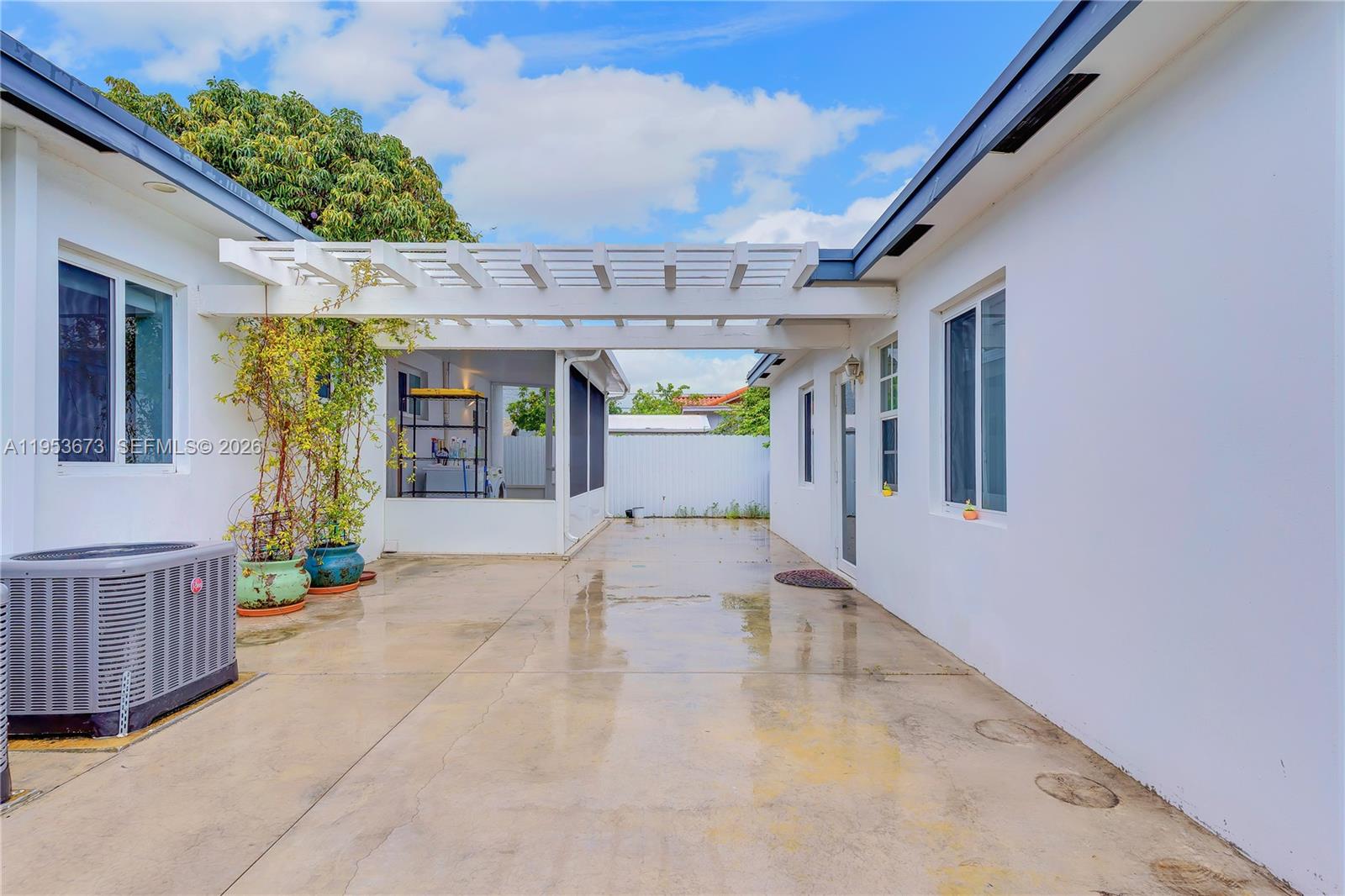 GLENROYAL SUB - Residential