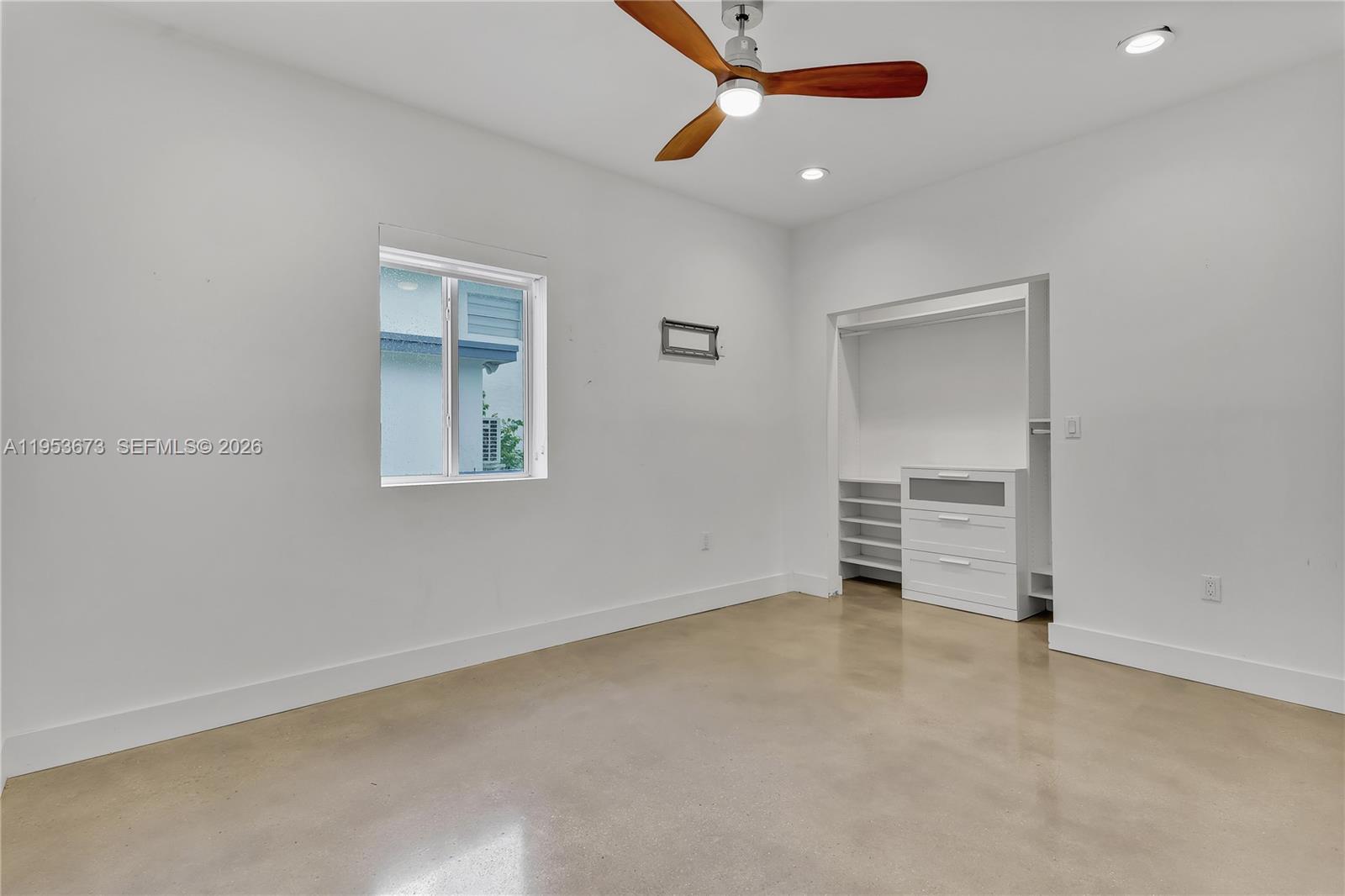 GLENROYAL SUB - Residential