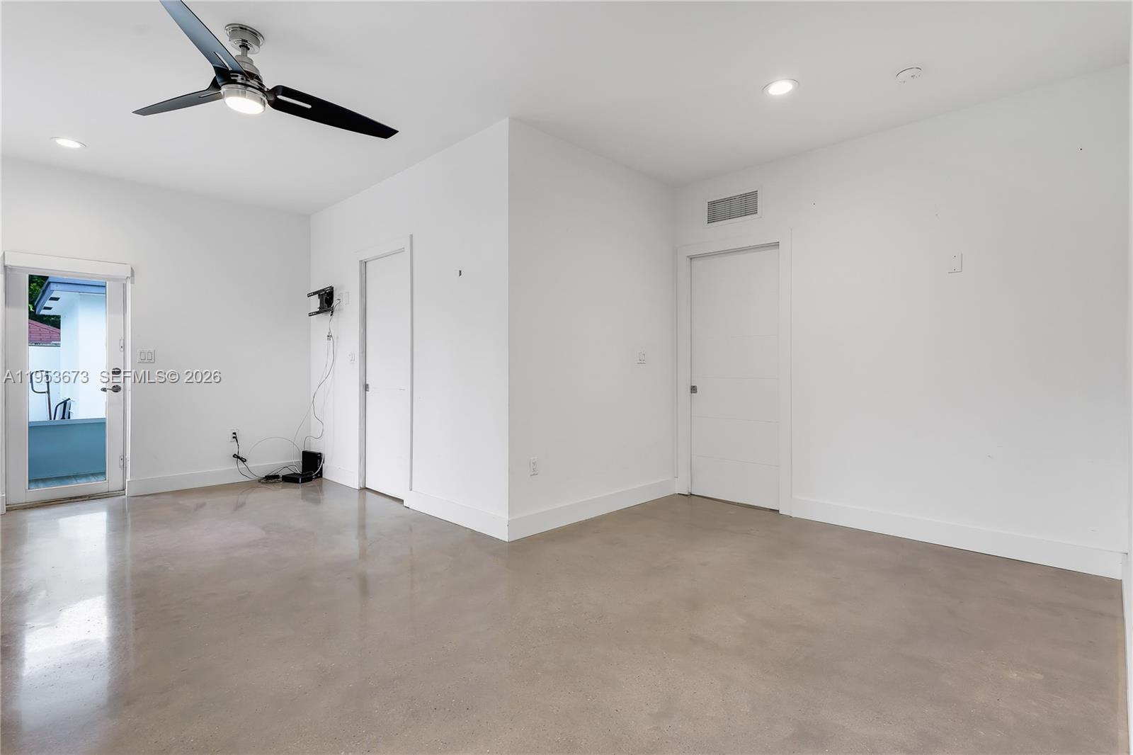 GLENROYAL SUB - Residential