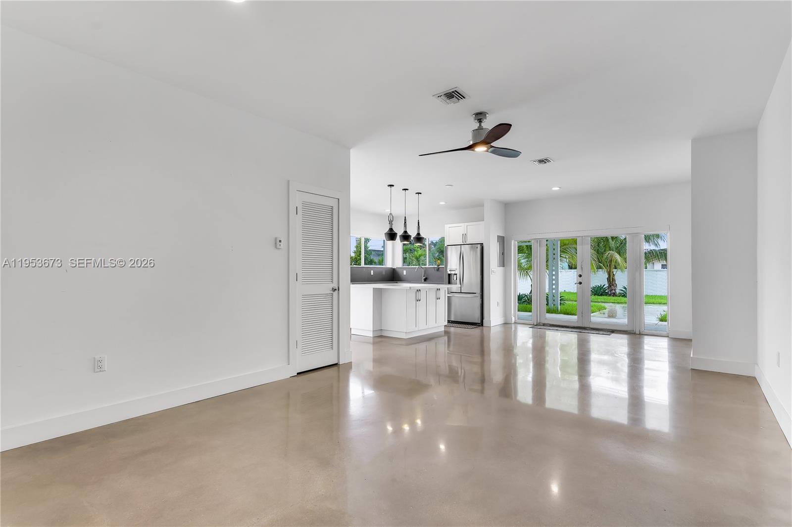 GLENROYAL SUB - Residential