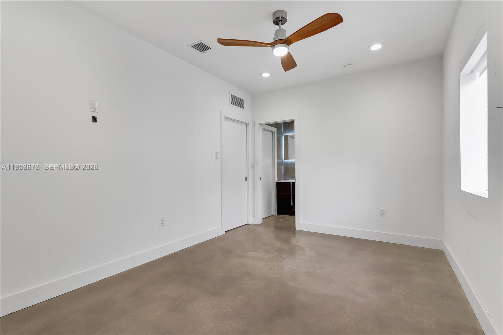 GLENROYAL SUB - Residential