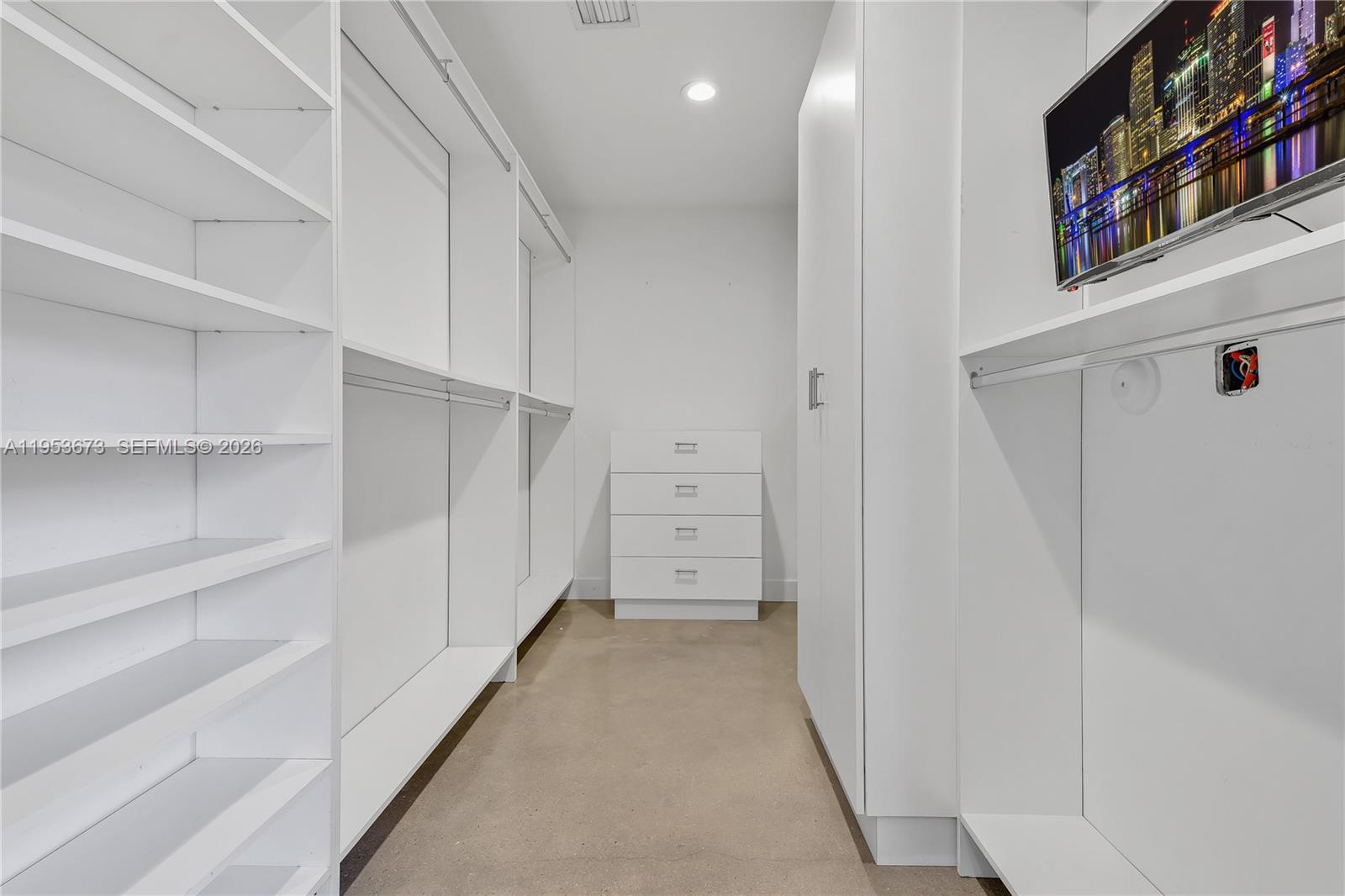 GLENROYAL SUB - Residential