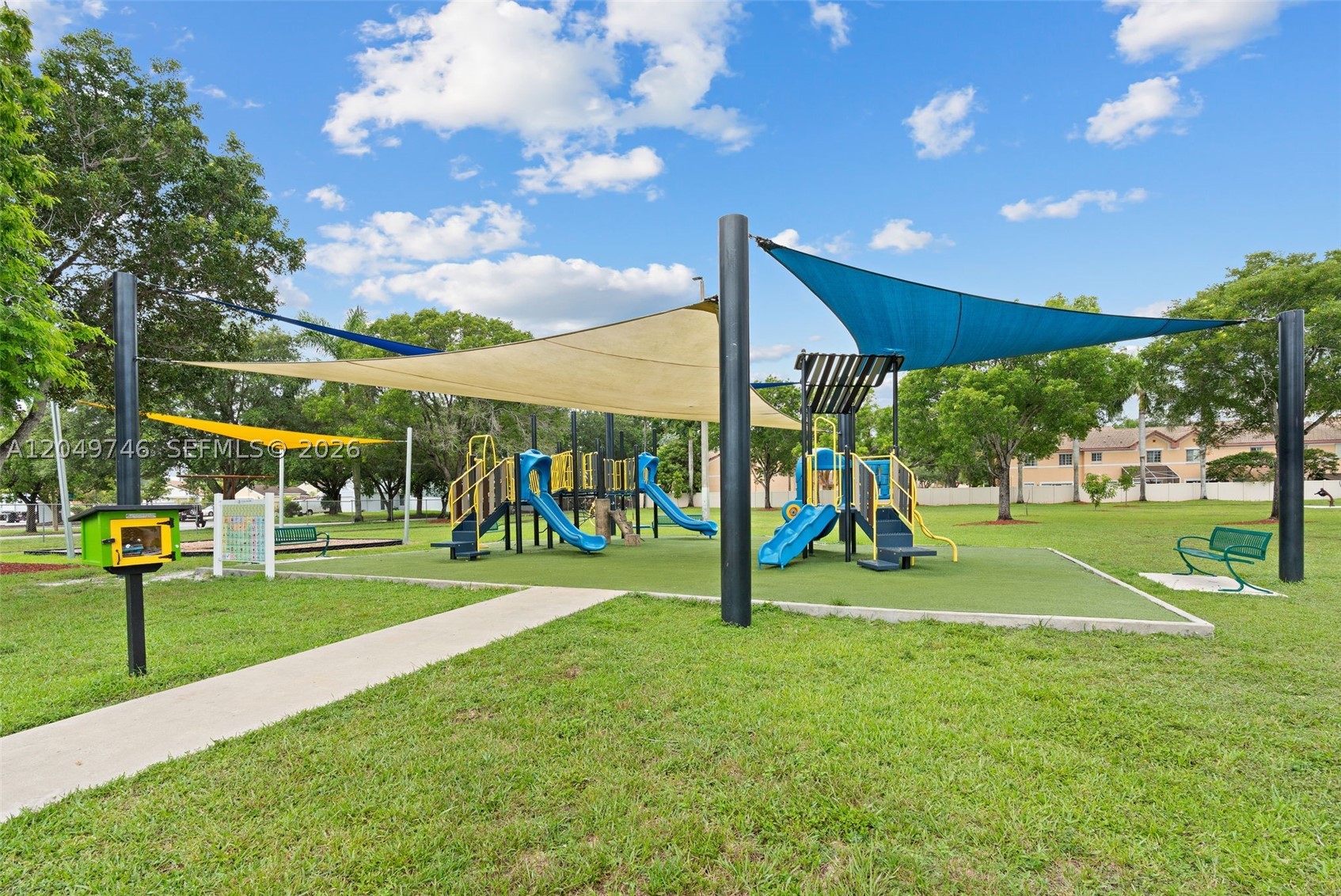 UNIVERSITY PARK - Residential