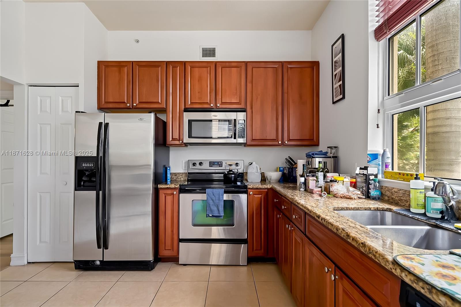 ALAQUA CONDO - Residential