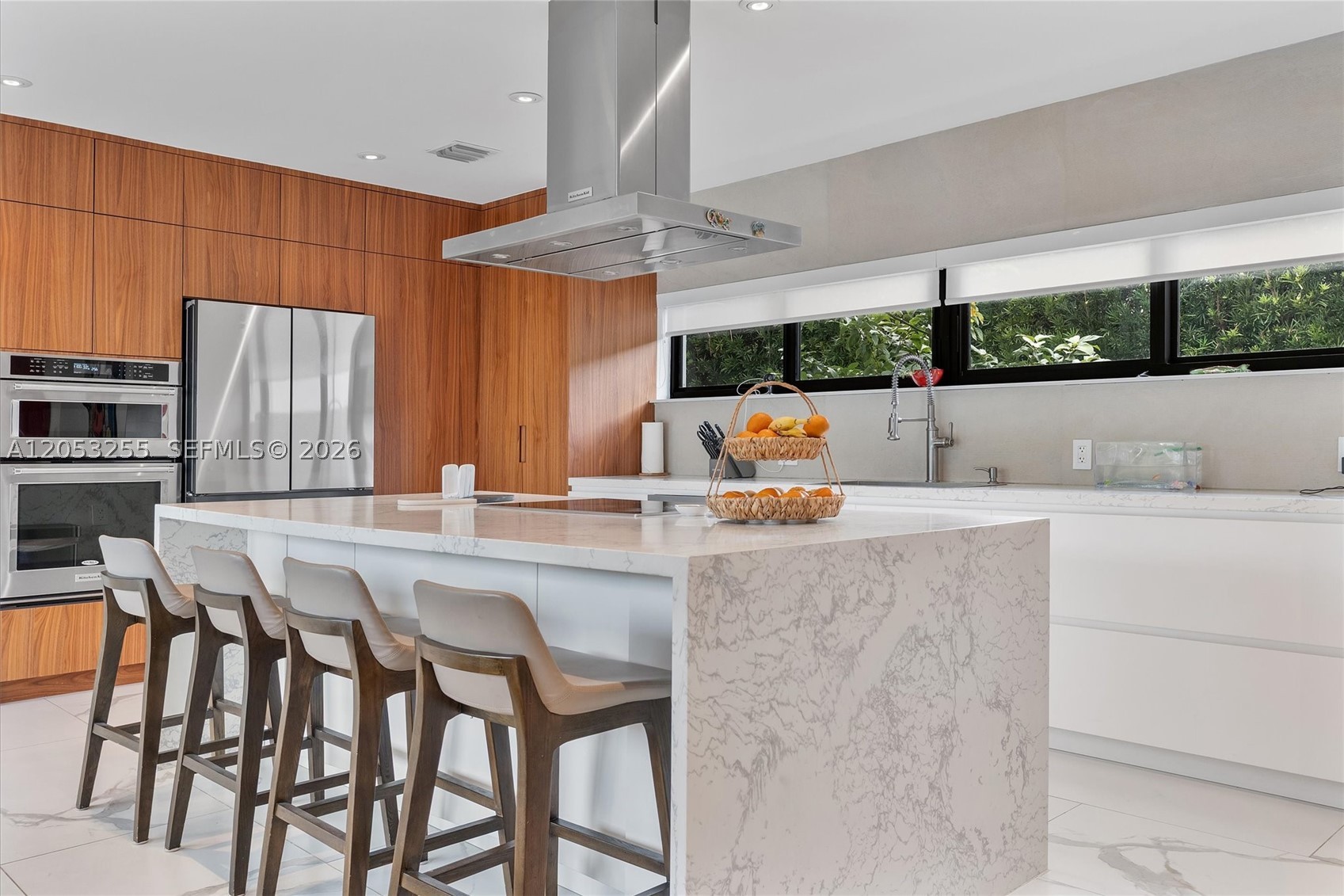 MIAMI SHORES SEC 3 - Residential Lease