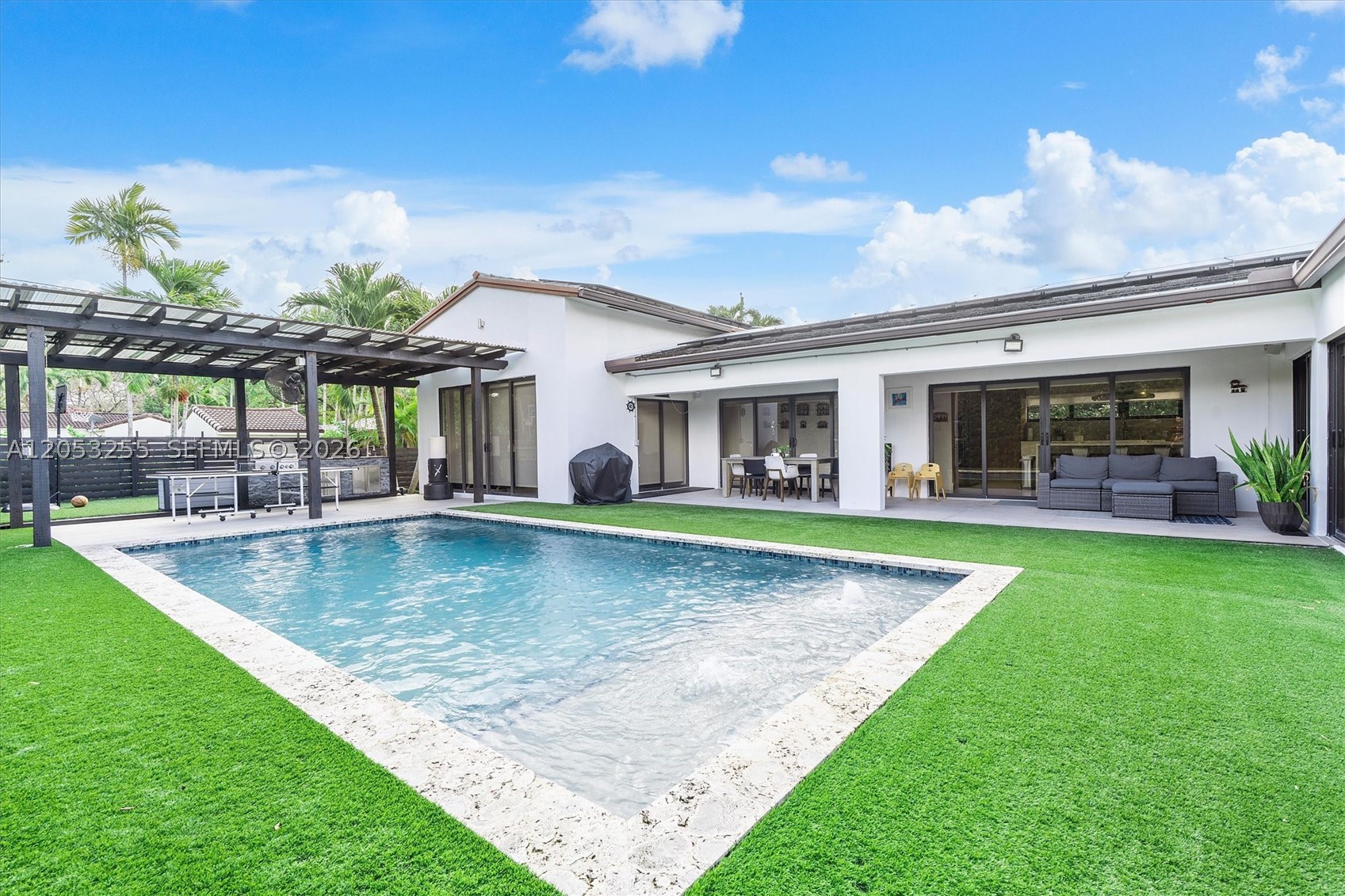 MIAMI SHORES SEC 3 - Residential Lease