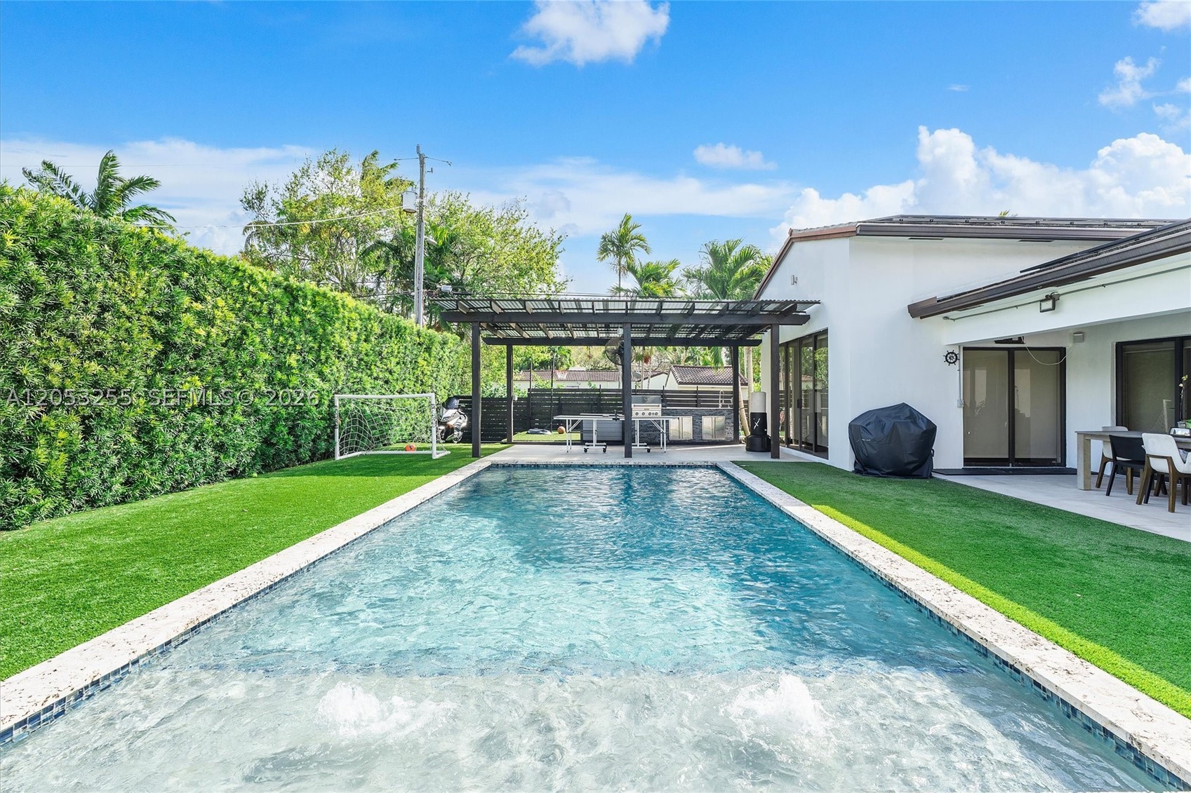 MIAMI SHORES SEC 3 - Residential Lease