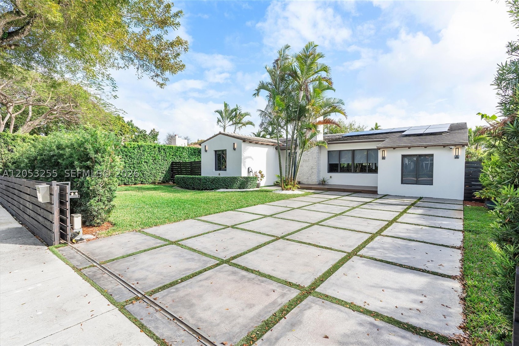 MIAMI SHORES SEC 3 - Residential Lease