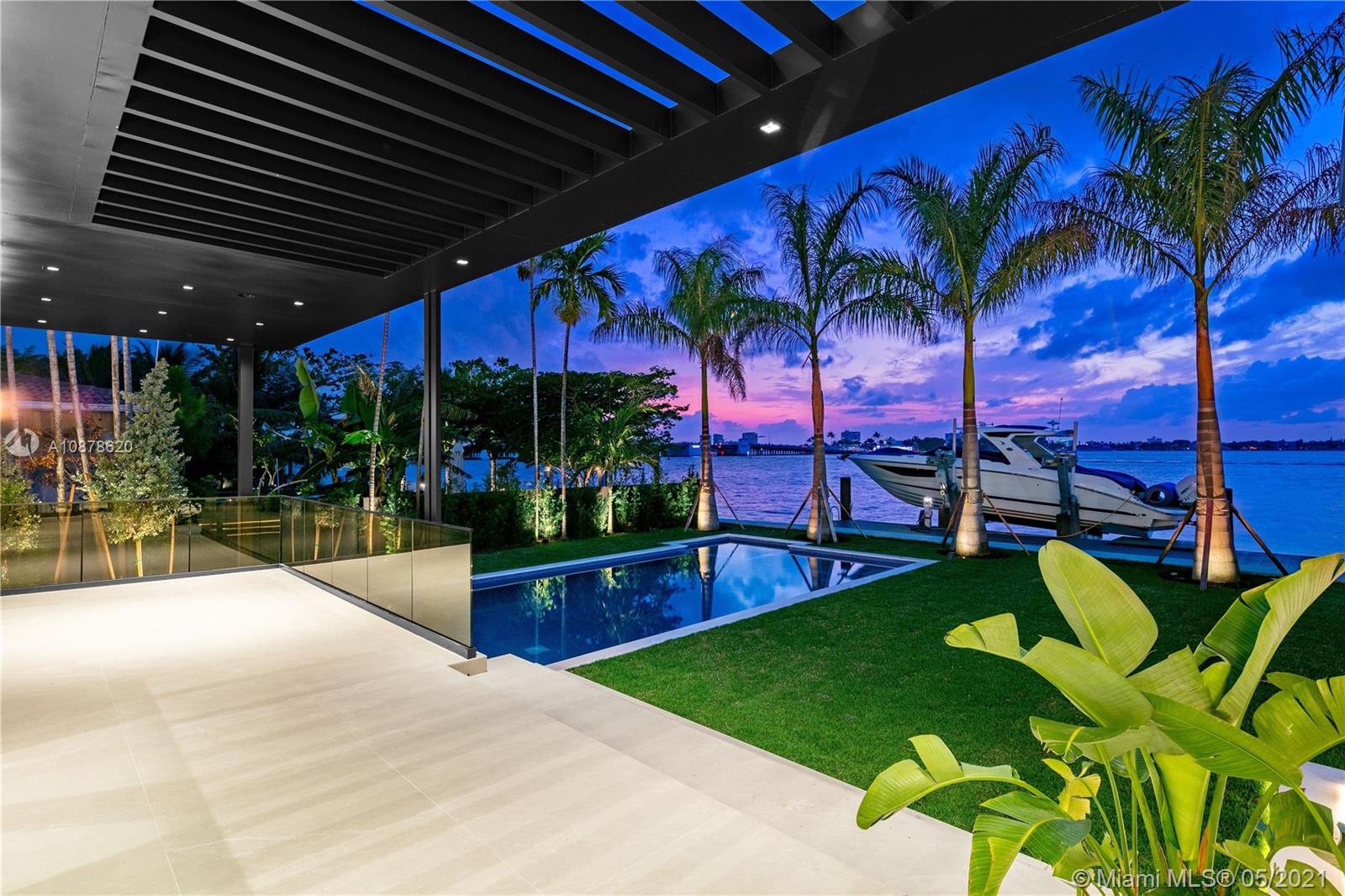 BAY HARBOR ISLAND - Residential