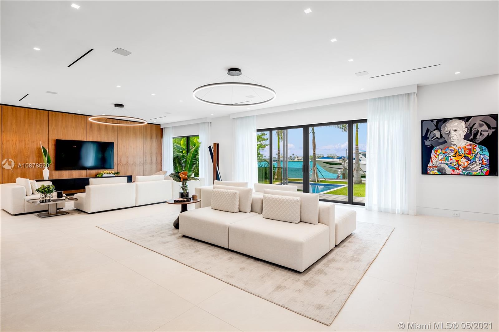 BAY HARBOR ISLAND - Residential