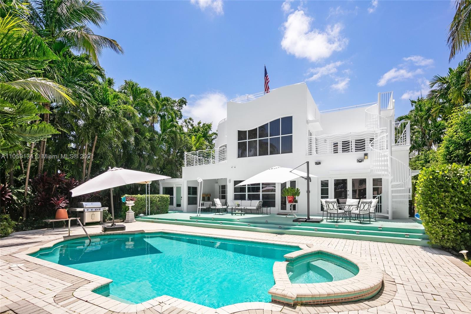 BAY HARBOR ISLAND - Residential