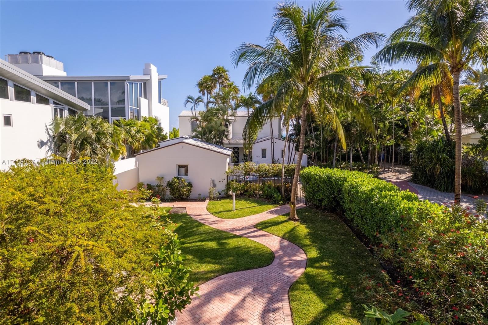 ALTOS DEL MAR NO 1 - Residential