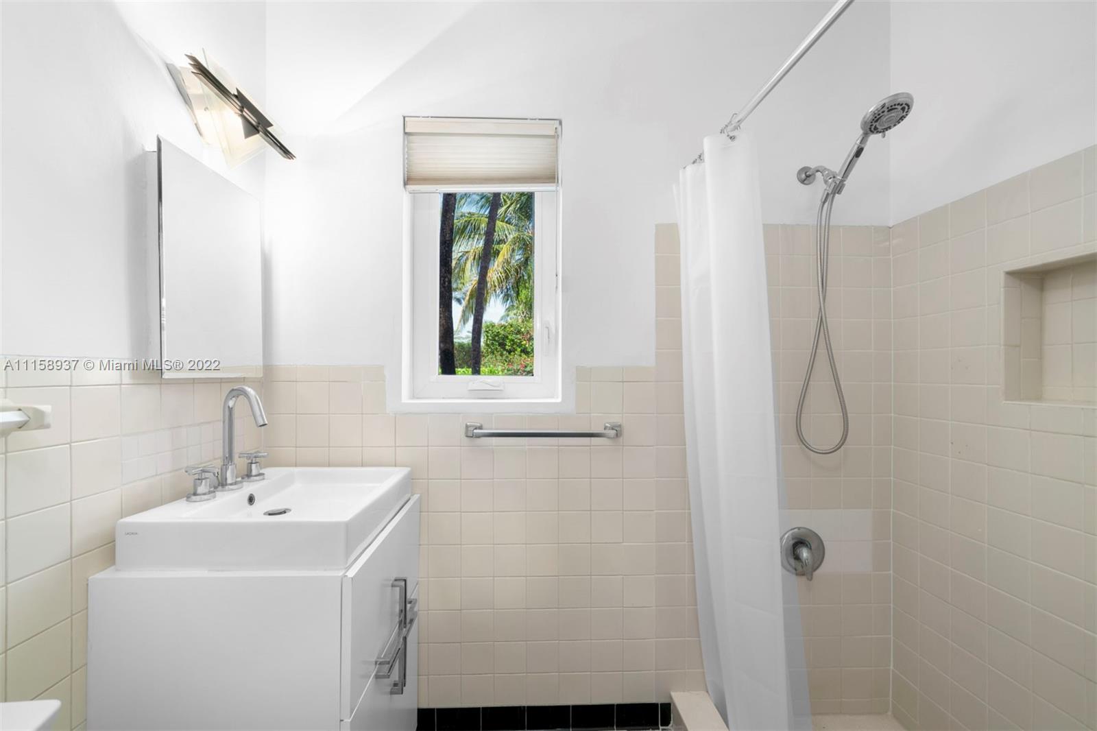 ALTOS DEL MAR NO 1 - Residential