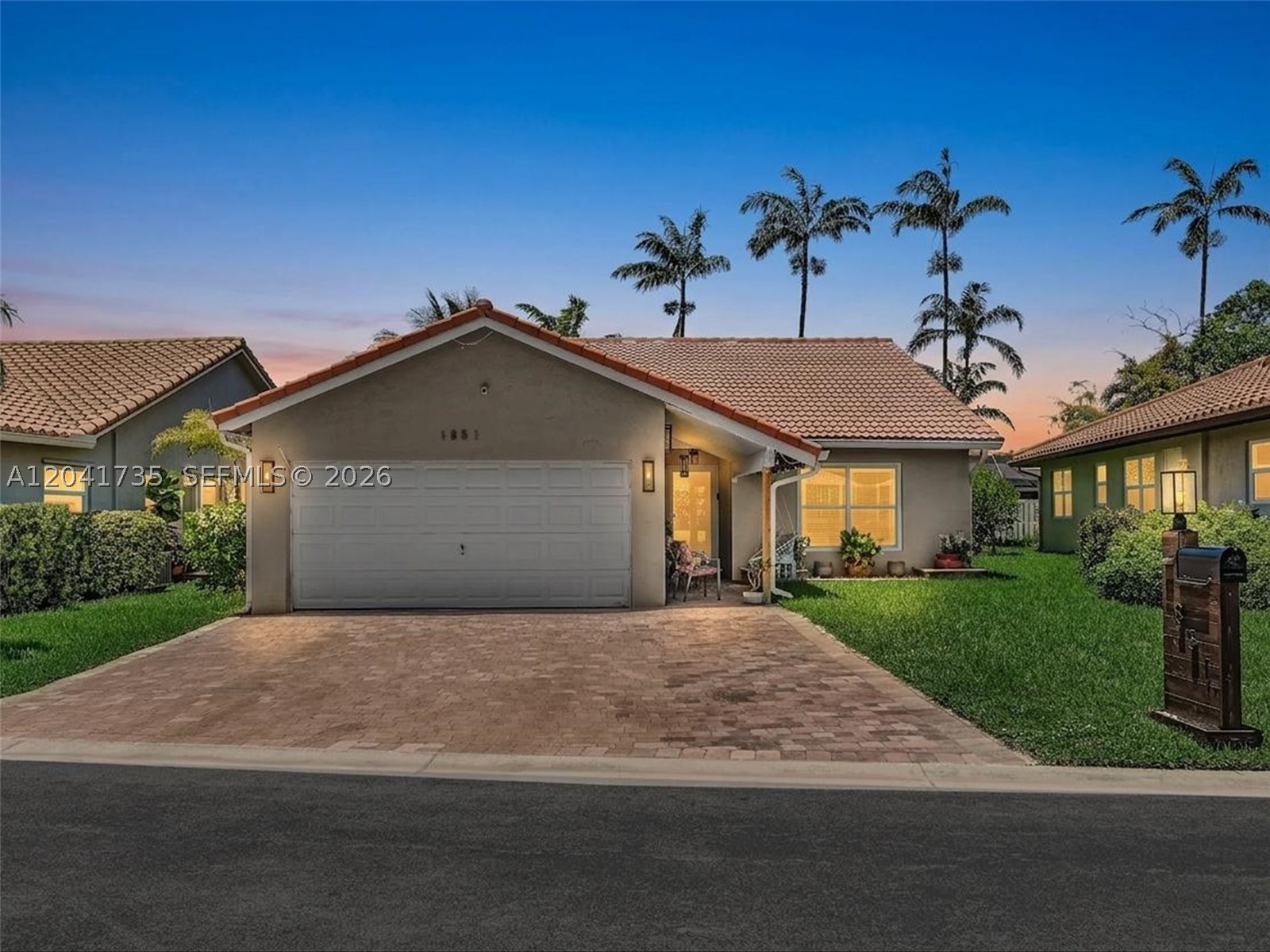 RAMBLEWOOD VILLAS - Residential