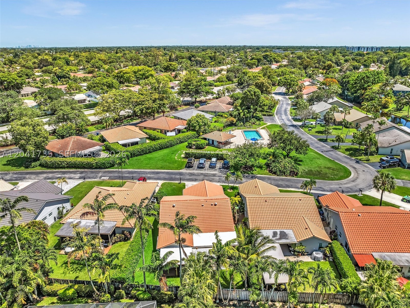 RAMBLEWOOD VILLAS - Residential