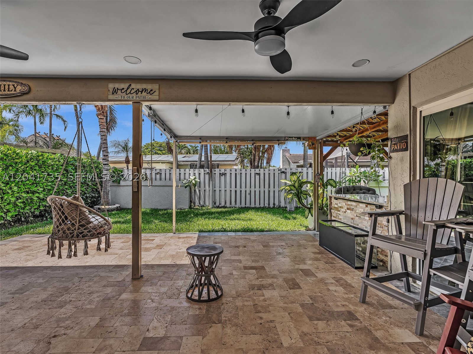 RAMBLEWOOD VILLAS - Residential