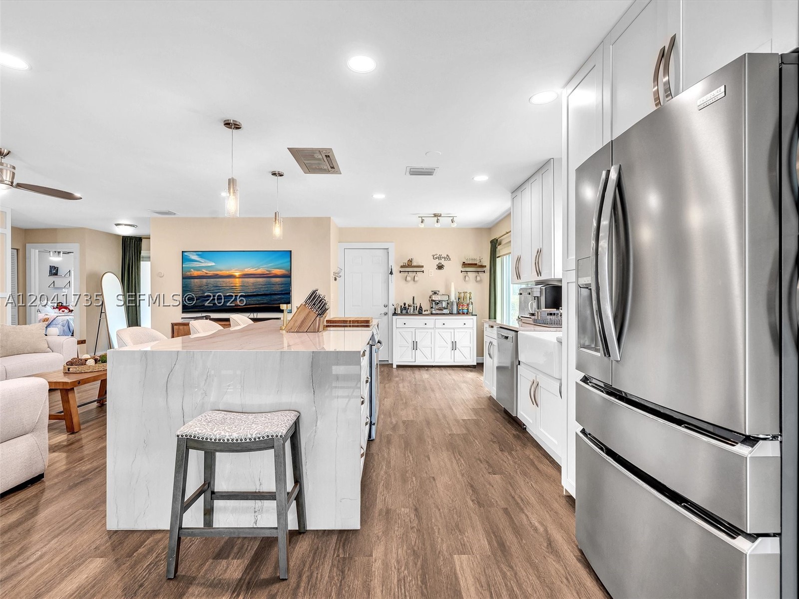 RAMBLEWOOD VILLAS - Residential