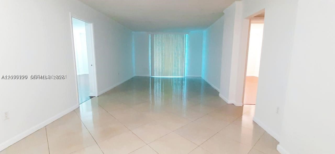 HARBOUR POINTE OF MIAMI C - Residential