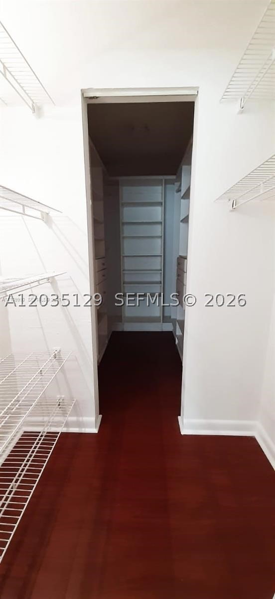HARBOUR POINTE OF MIAMI C - Residential