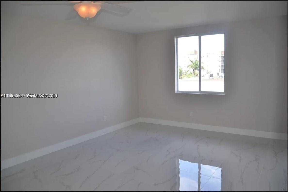 DANIA PLACE PLACE - Residential