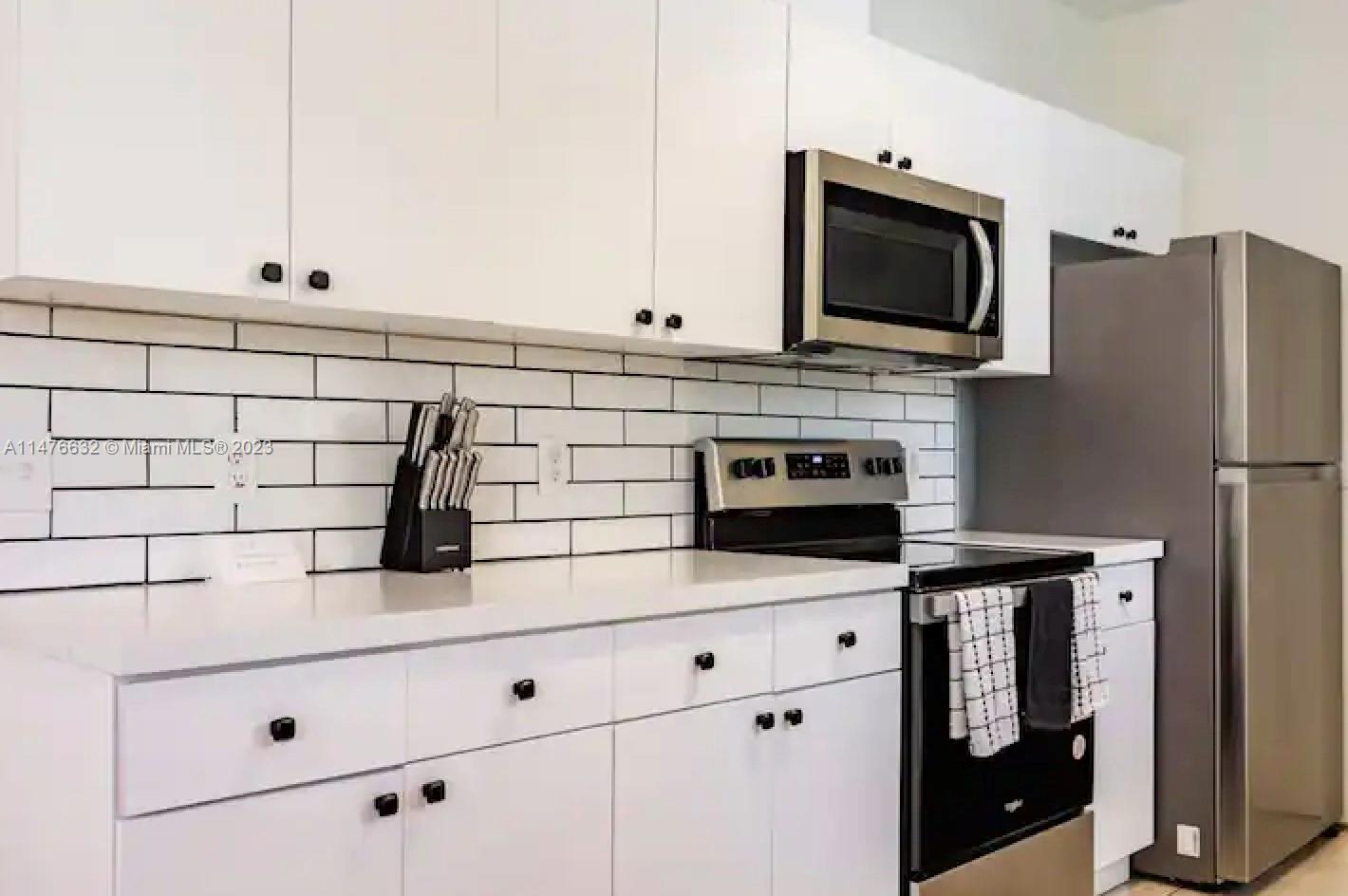 LAWRENCE ESTATES LAND COS - Residential