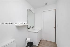 ANNI VENTI CONDO - Residential