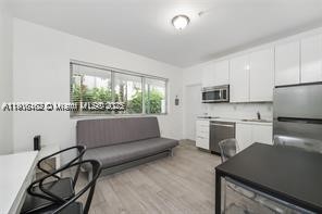 ANNI VENTI CONDO - Residential