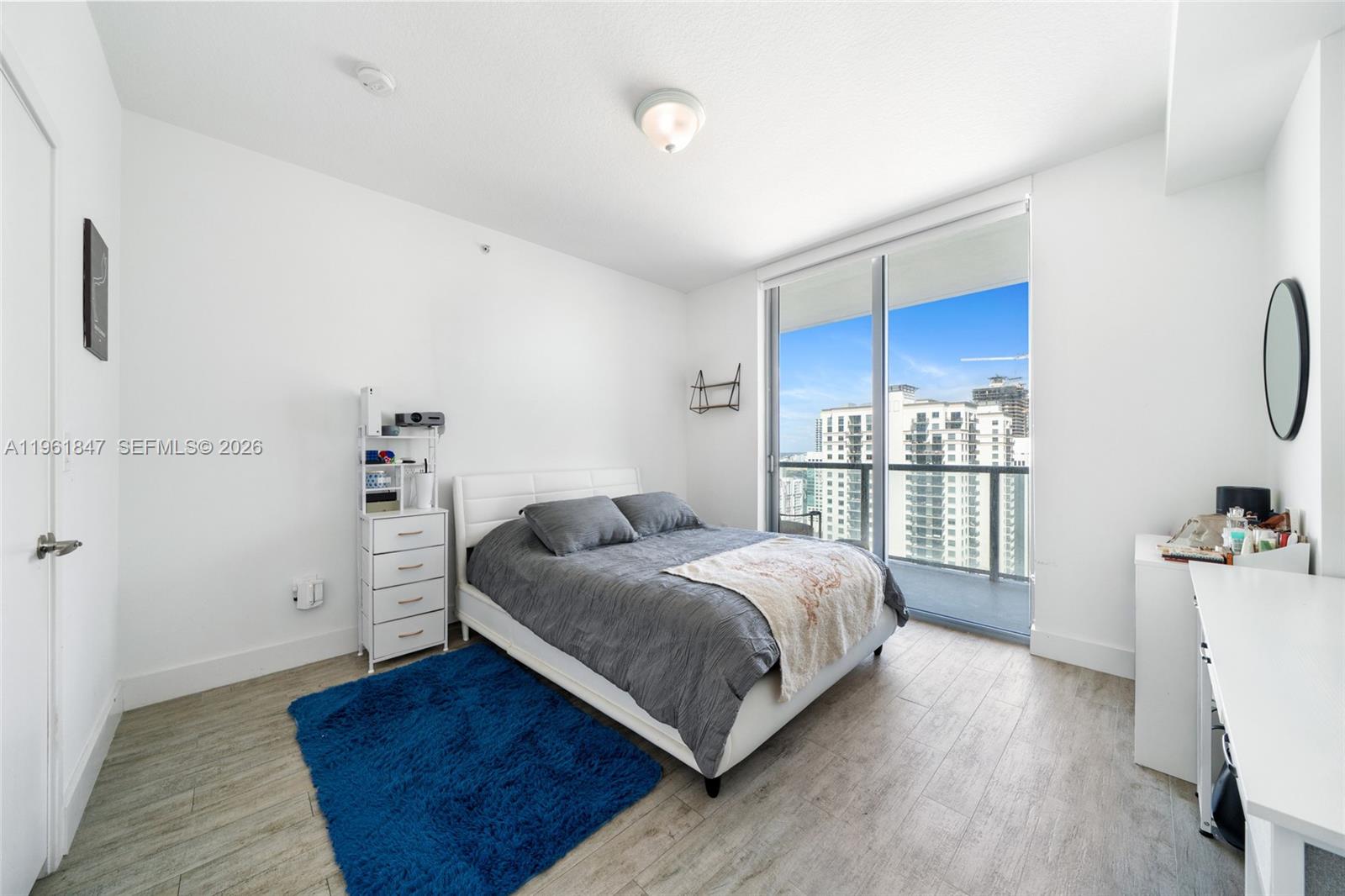 THE AXIS ON BRICKELL II C - Residential