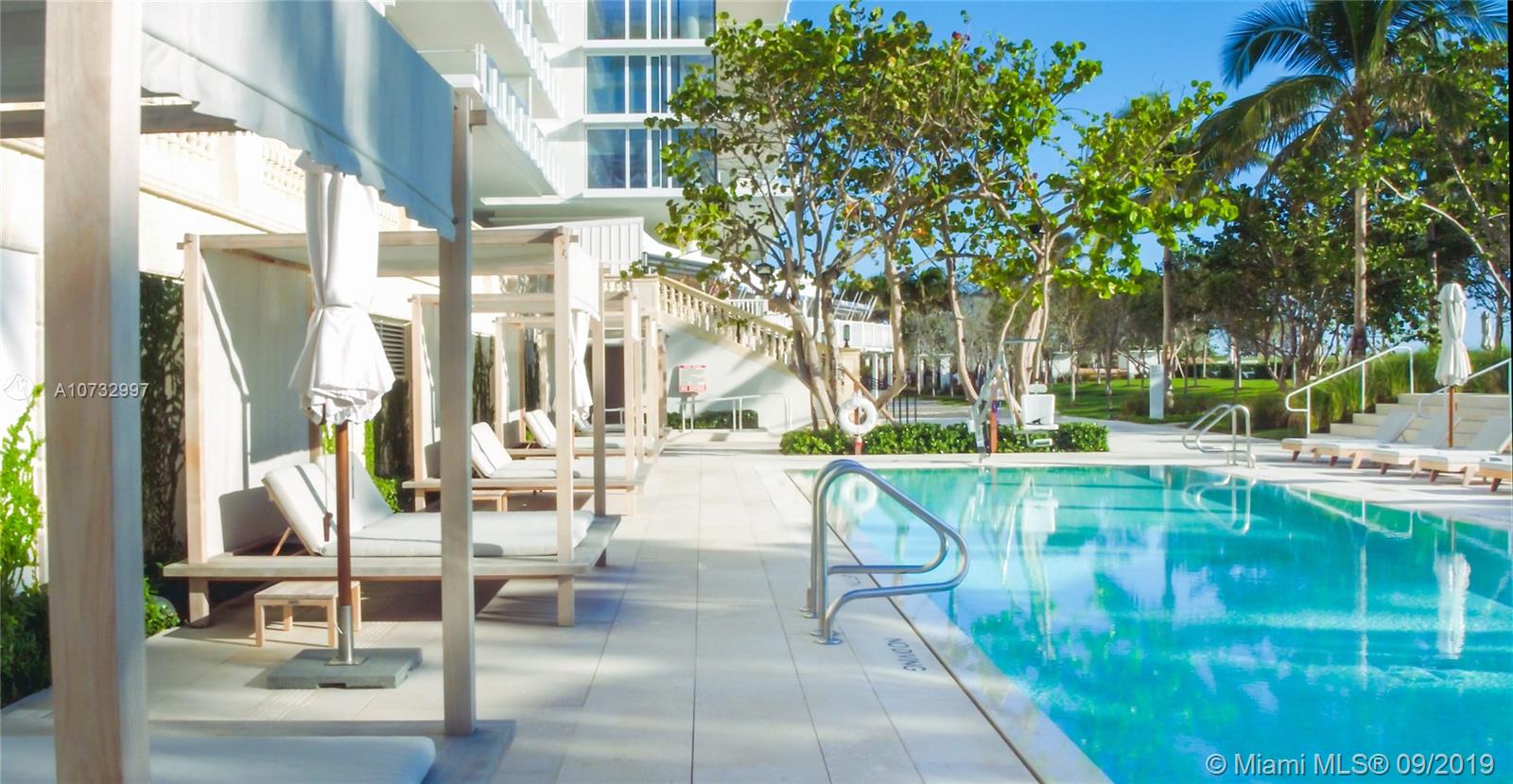 SURF CLUB CONDO - Residential
