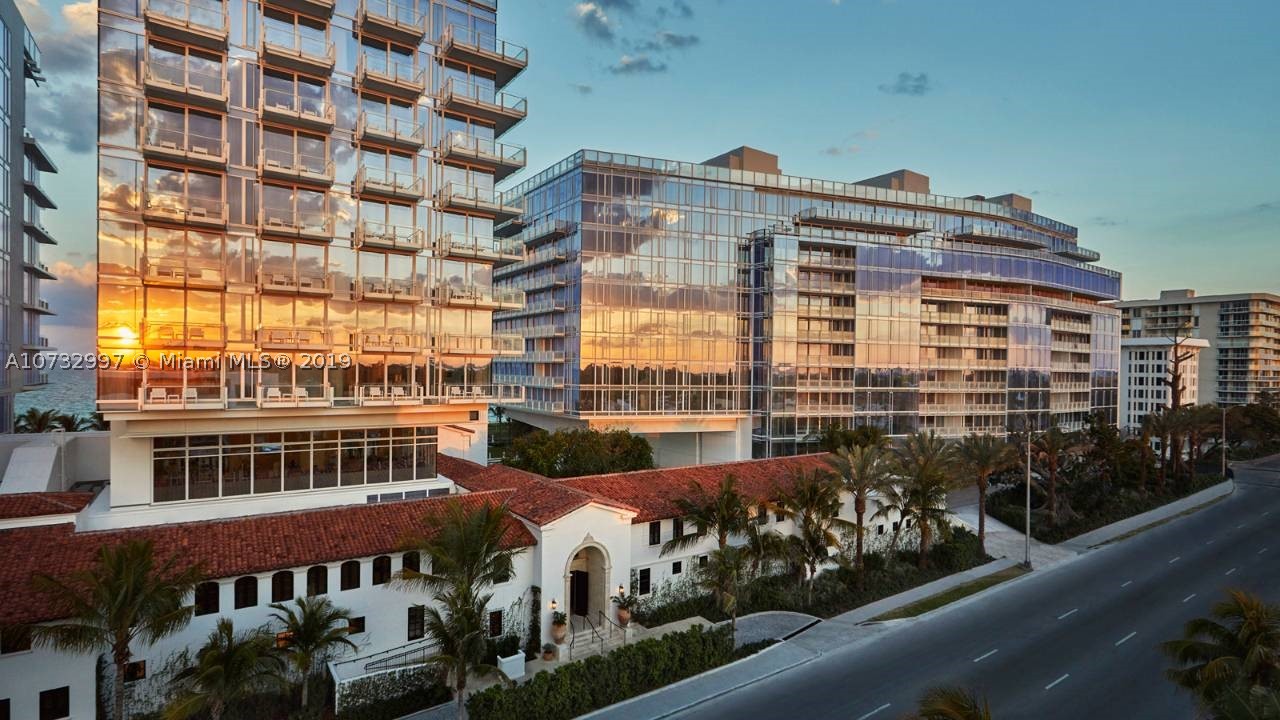 SURF CLUB CONDO - Residential